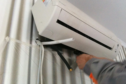 ΠΠ΅ΠΌΠΎΠ½ΡΠ°ΠΆ